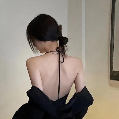 发光的河流